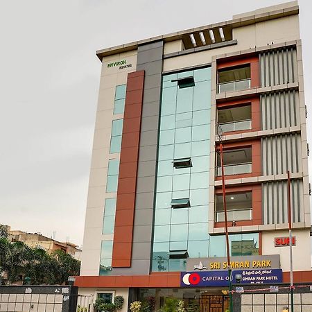 Capital O 49135 Sri Simran Park Hotel Hyderabad Exterior foto